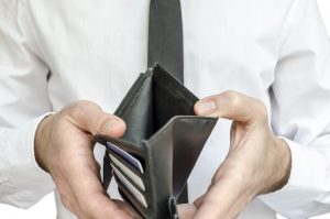 Empty Wallet to show how the fed rate hike will affect your wallet